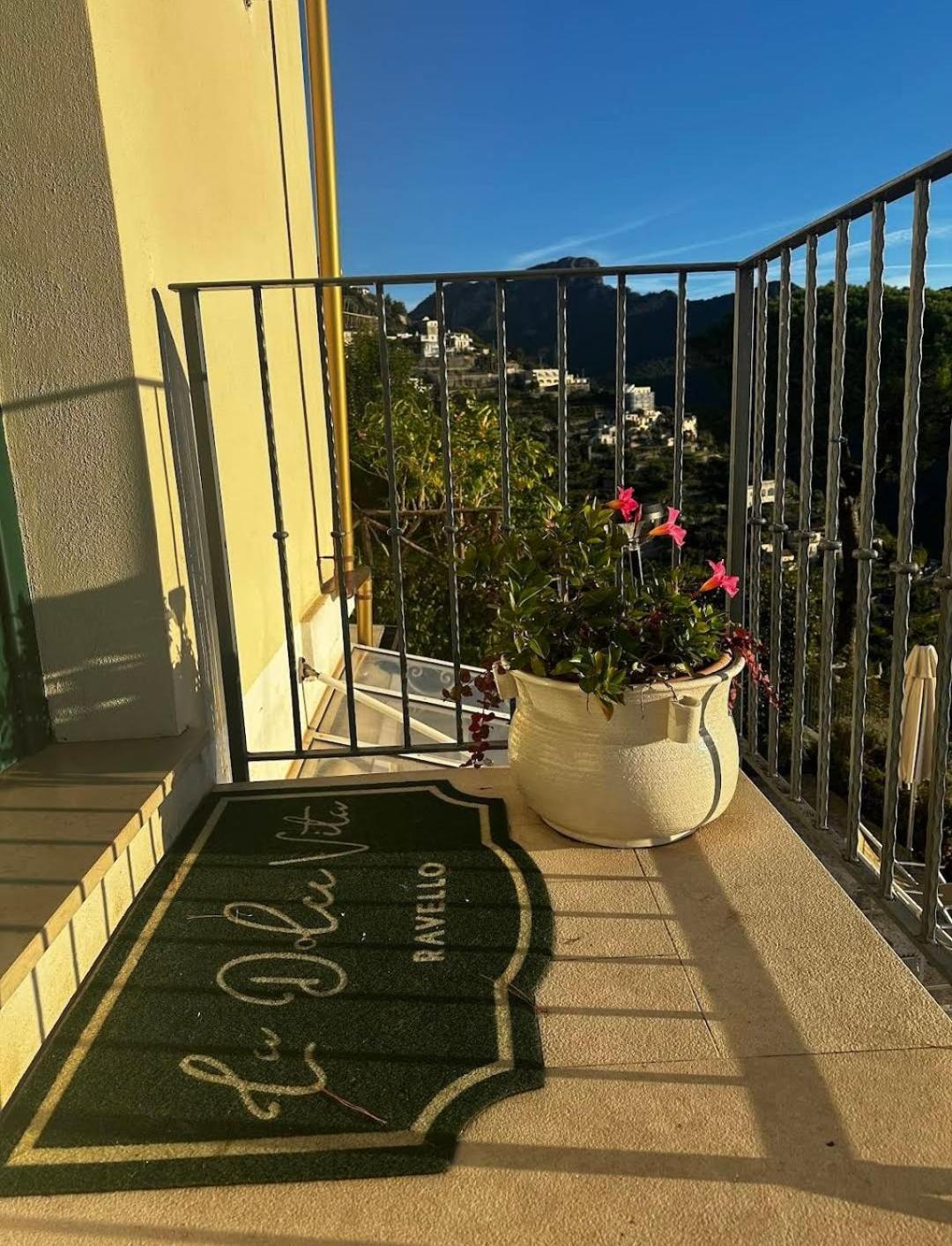 La Dolce Vita Ravello - Two Bedroom Apt With Sea View Terrace Esterno foto